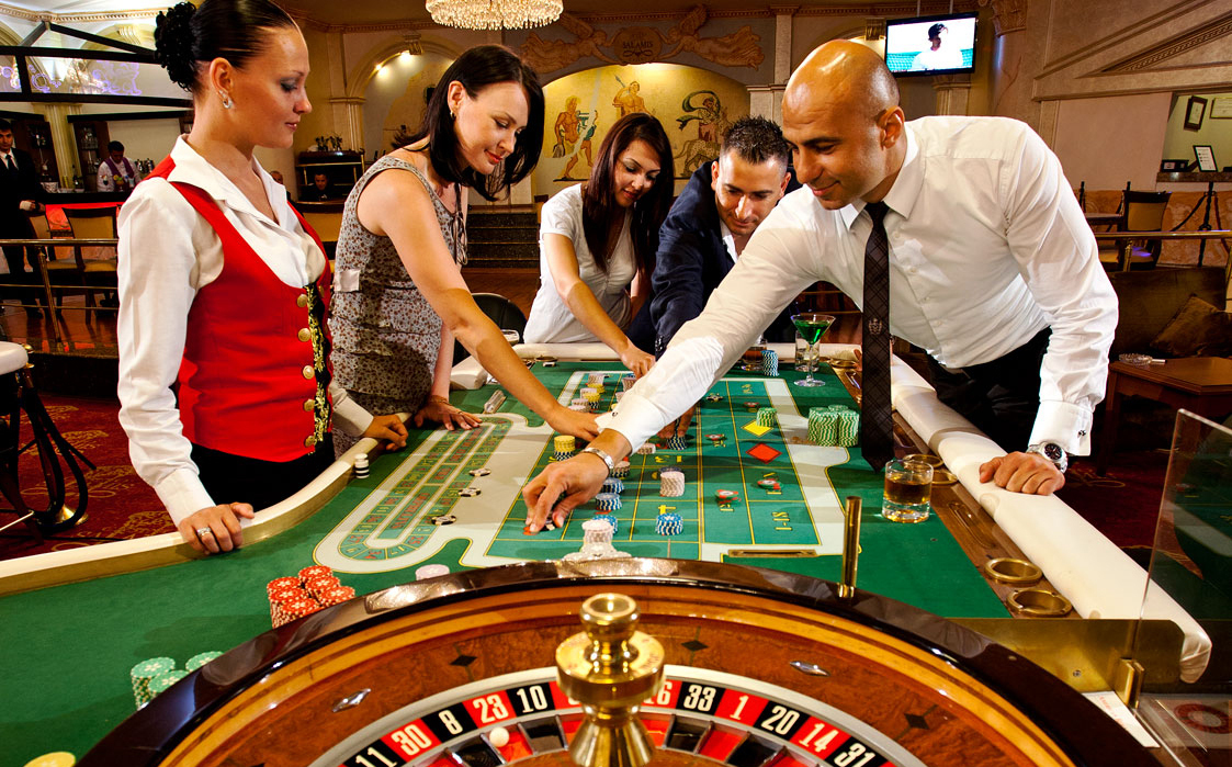 <span style="font-weight: bold;">Casino Tour</span>